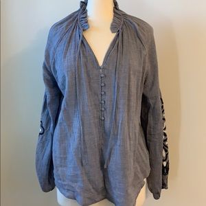 Lightweight cotton balloon sleeve embroidered top